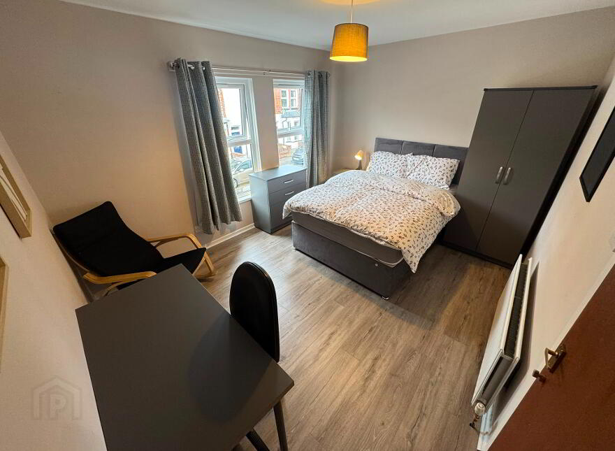 Dunluce Ave, Belfast, BT9 7AZ