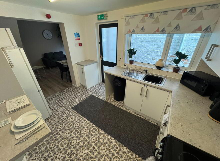 Dunluce Ave, Belfast, BT9 7AZ