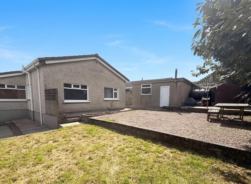 3 Ballyloughan Park, Ballymena, BT43 5HW