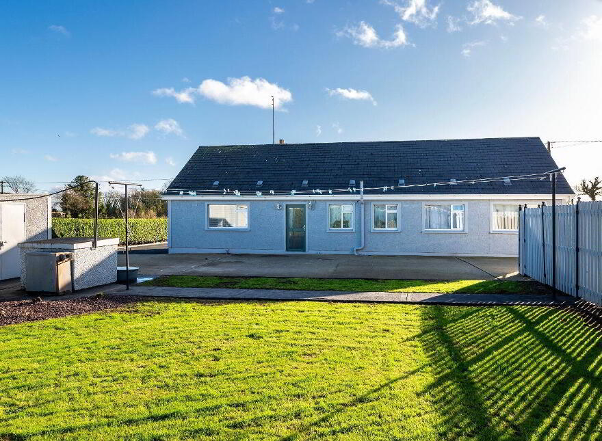 Ballina, Ballymurn, Y21V448