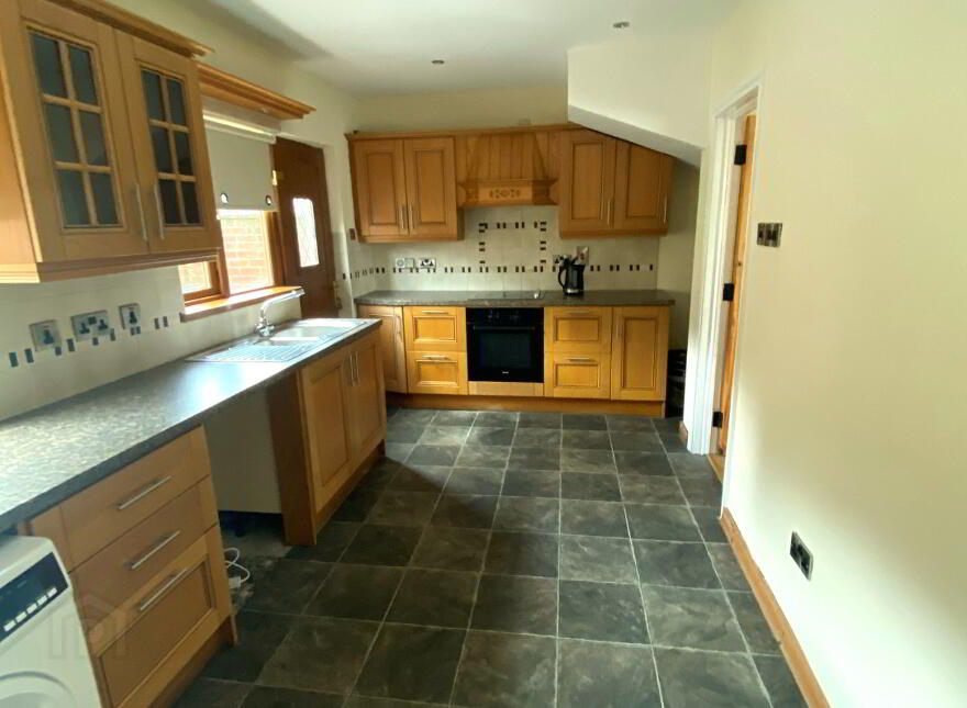 3 Church Place, Keady, BT60 3SE