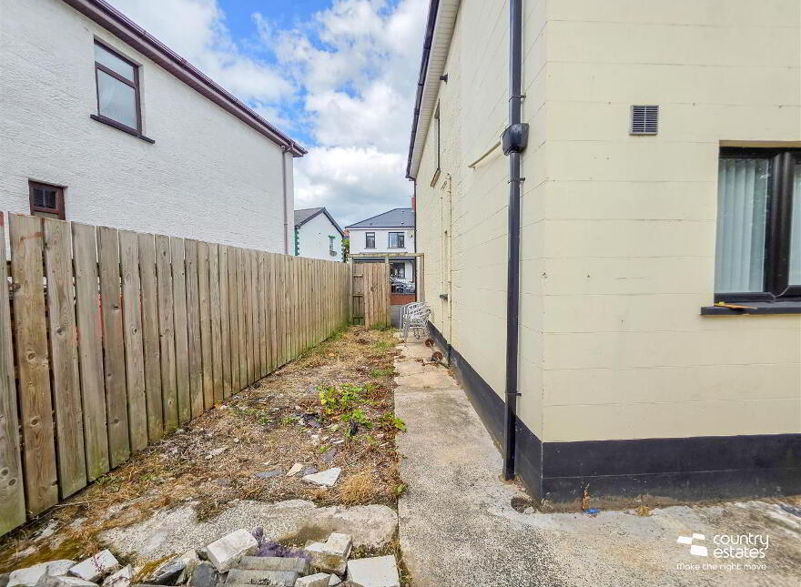 12 Whitewell Crescent, Newtownabbey, BT36 7HH