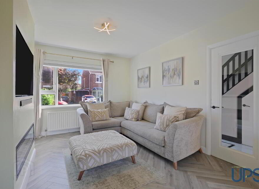 7 Stockmans Park, Andersonstown, Belfast, BT11 9AX