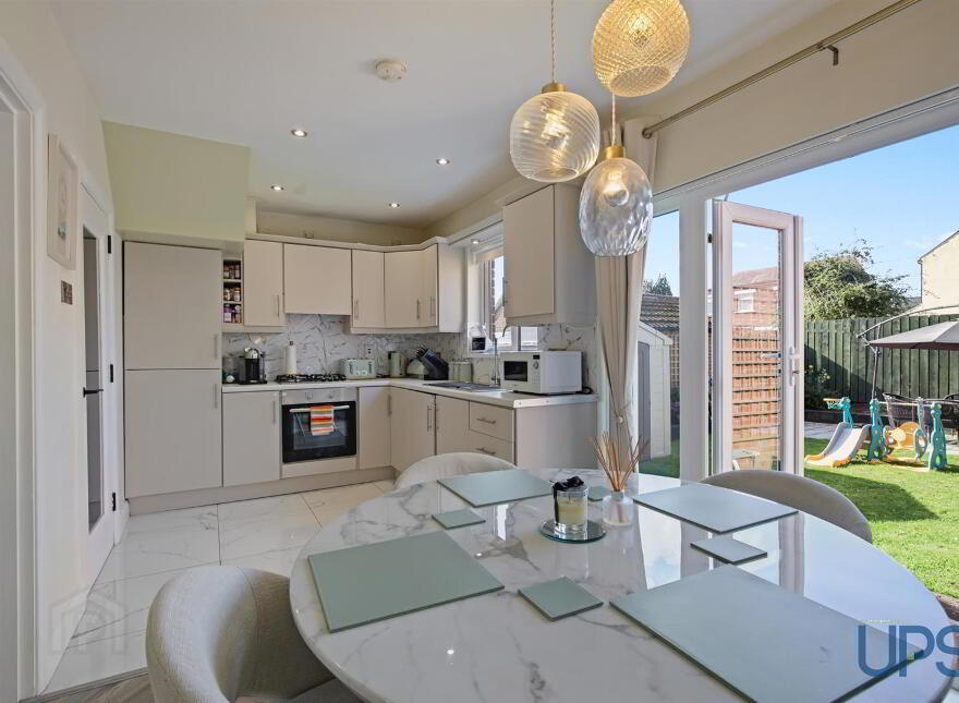 7 Stockmans Park, Andersonstown, Belfast, BT11 9AX