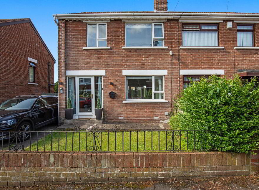 7 Stockmans Park, Andersonstown, Belfast, BT11 9AX