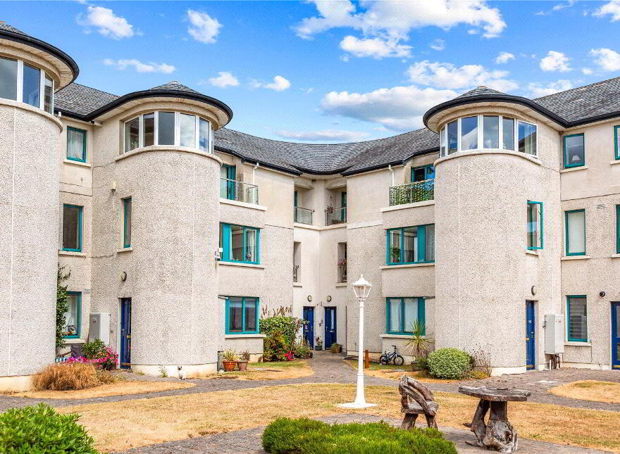 36 Tuskar Courtyard, Marina Village, Arklow, Y14FR54 photo