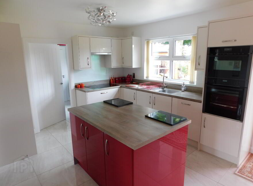 3 Knockmoyle View, Omagh, BT79 7ZH