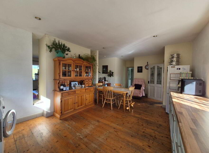 Snip Snip, Ballintleva, Clogher, Westport, F28DK35