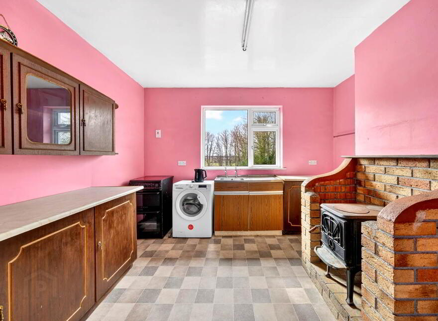 Ballymote Road, Tuam, H54PH96