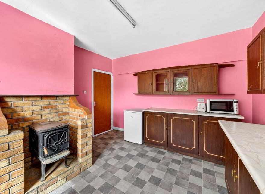Ballymote Road, Tuam, H54PH96