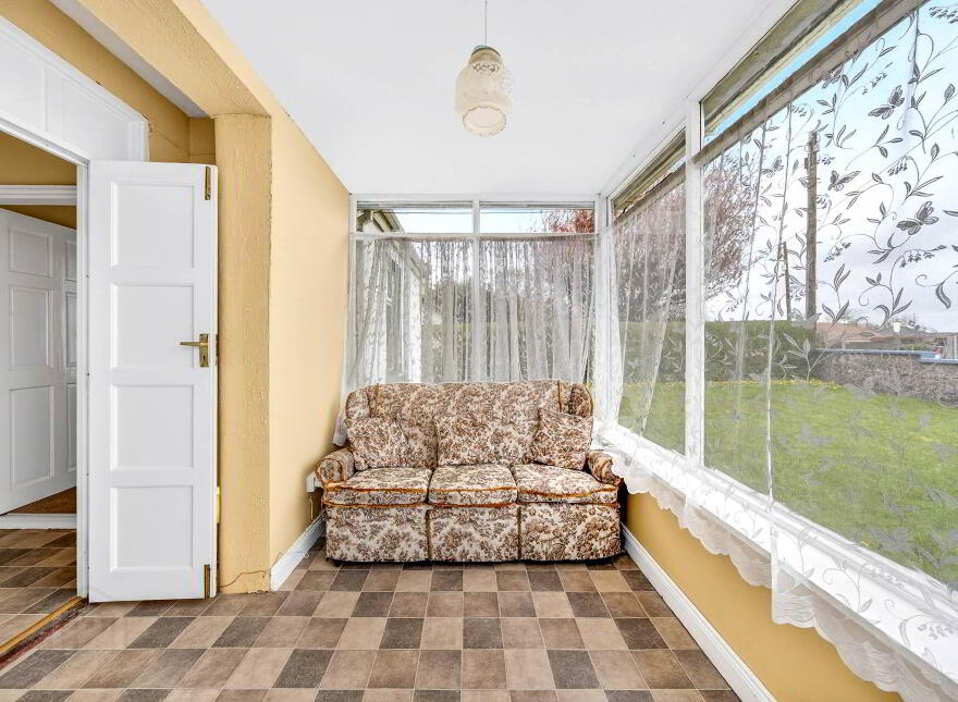 Ballymote Road, Tuam, H54PH96