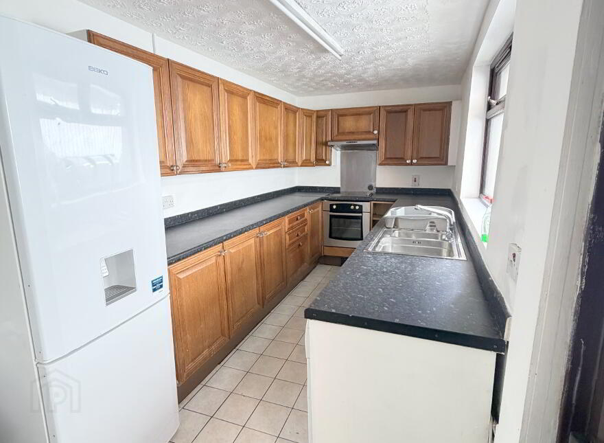 147 Newtownards Road, Belfast, BT4 1AB