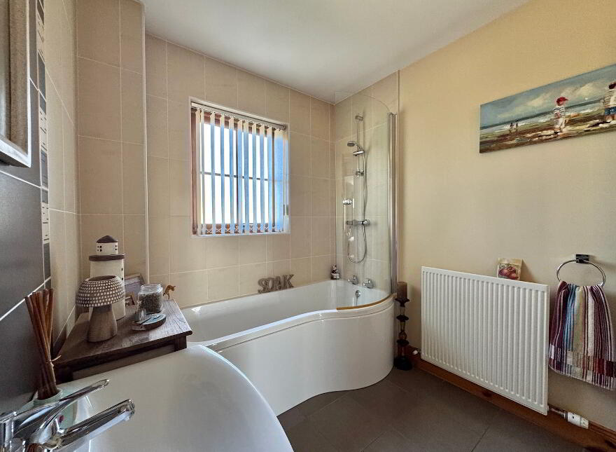 1 Moorfield Court, Moor Road, Kilkeel, BT34 4GR