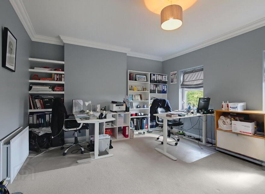 9 Wellington Park, Belfast, BT9 6DJ
