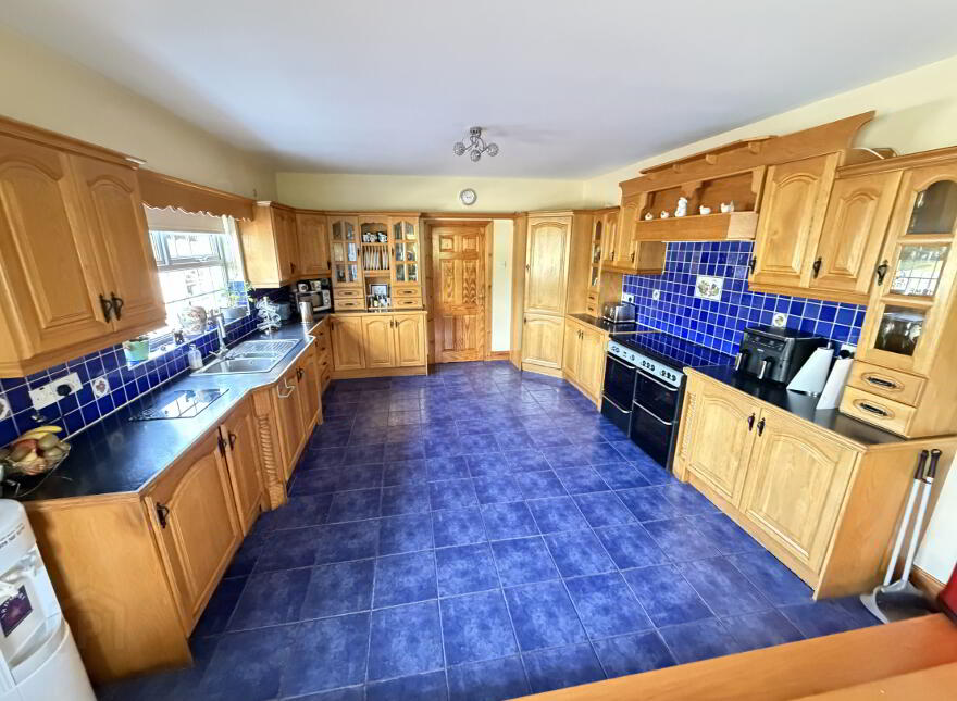 6 Ballyvally Road, Mayobridge, Newry, BT34 2ES