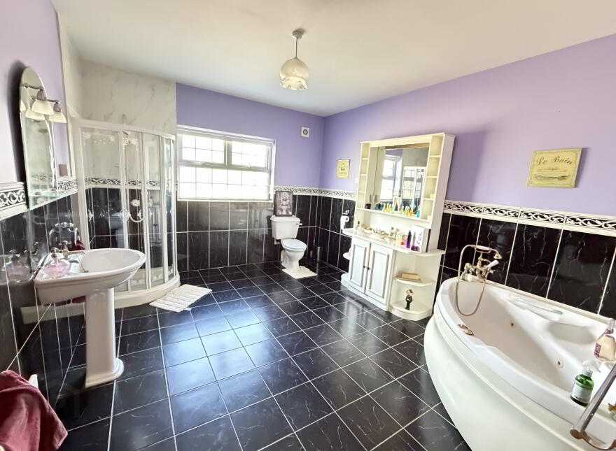 6 Ballyvally Road, Mayobridge, Newry, BT34 2ES