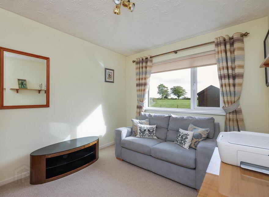 36 Ballynashee Road, Ballyclare, BT39 9SZ
