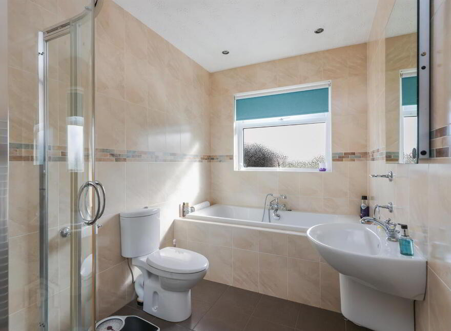 36 Ballynashee Road, Ballyclare, BT39 9SZ