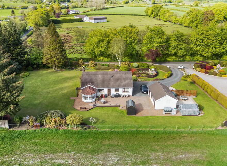 36 Ballynashee Road, Ballyclare, BT39 9SZ