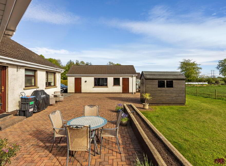 36 Ballynashee Road, Ballyclare, BT39 9SZ