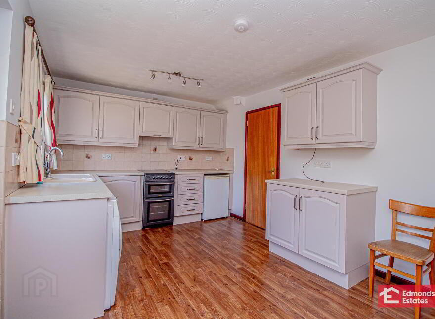3 Fenaghy Park, Ballymena, BT42 1JT