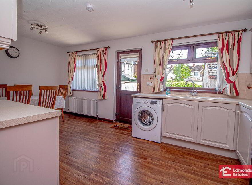 3 Fenaghy Park, Ballymena, BT42 1JT