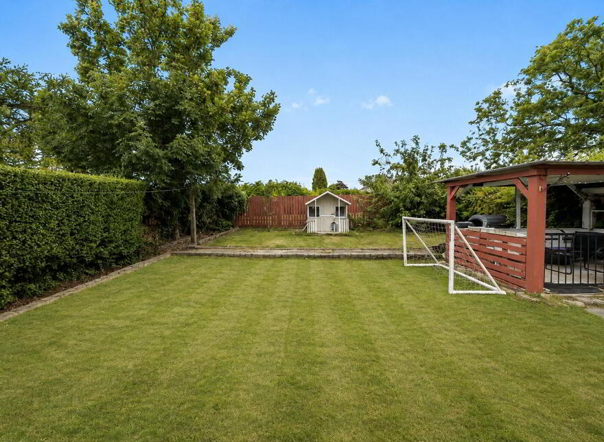 241 Ballynahinch Road, Lisburn, BT27 5LS