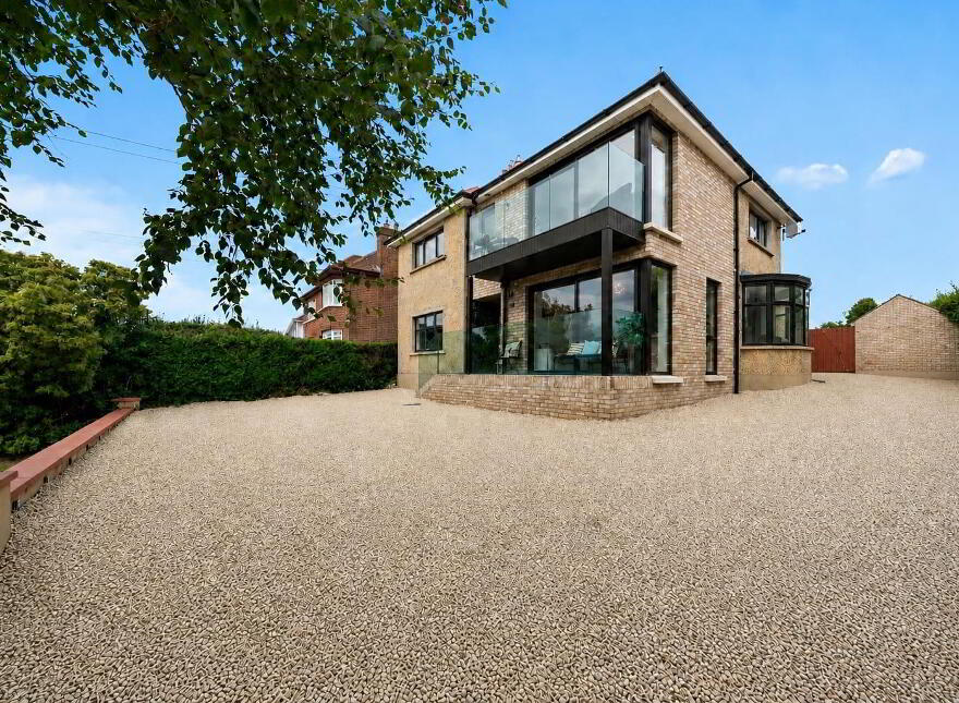 241 Ballynahinch Road, Lisburn, BT27 5LS
