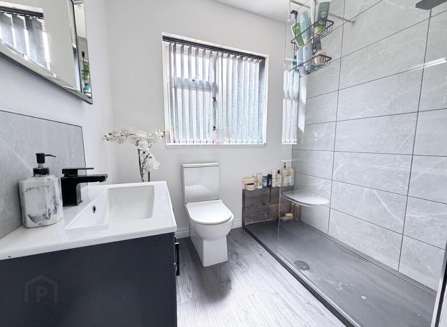 16 Beechlands, Banbridge, BT32 3RJ