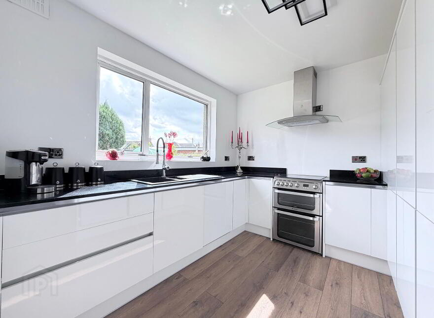 16 Beechlands, Banbridge, BT32 3RJ