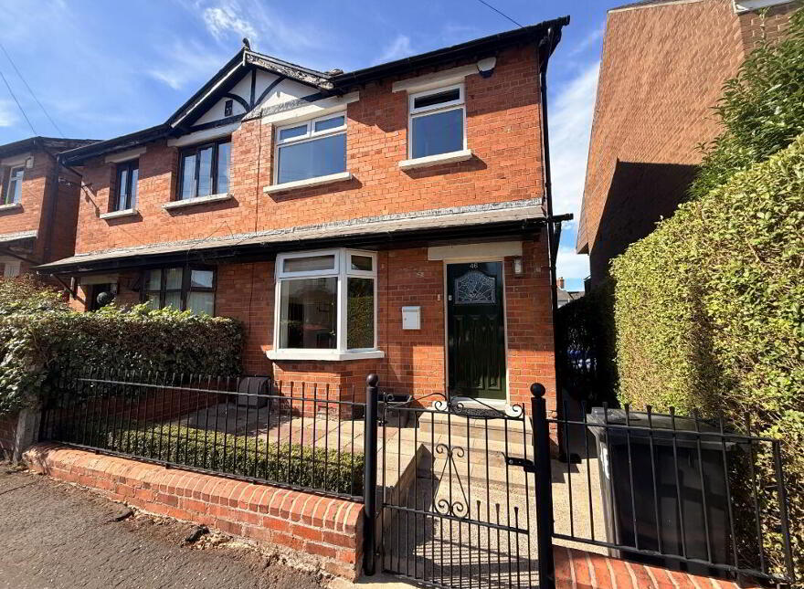 46 Sandhurst Drive, Belfast, BT9 5AY photo