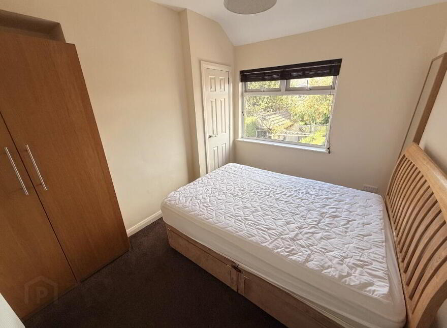 46 Sandhurst Drive, Belfast, BT9 5AY