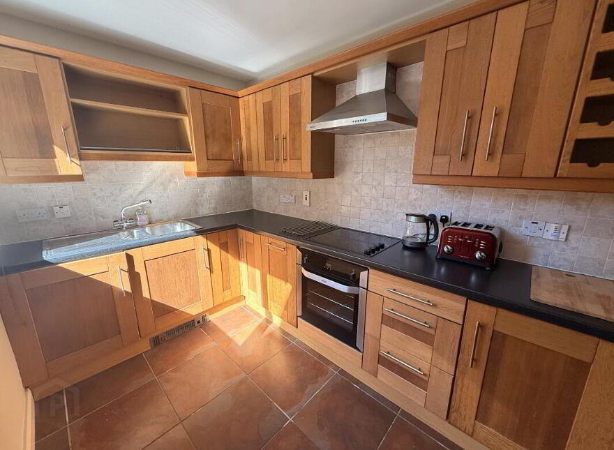 46 Sandhurst Drive, Belfast, BT9 5AY