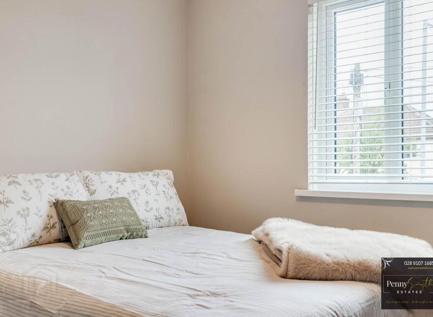 102 Skipperstone Road, Bangor, BT20 4ET