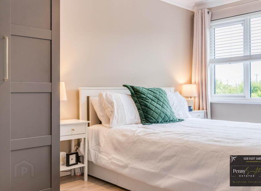 102 Skipperstone Road, Bangor, BT20 4ET