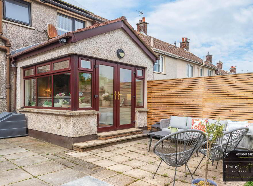 102 Skipperstone Road, Bangor, BT20 4ET