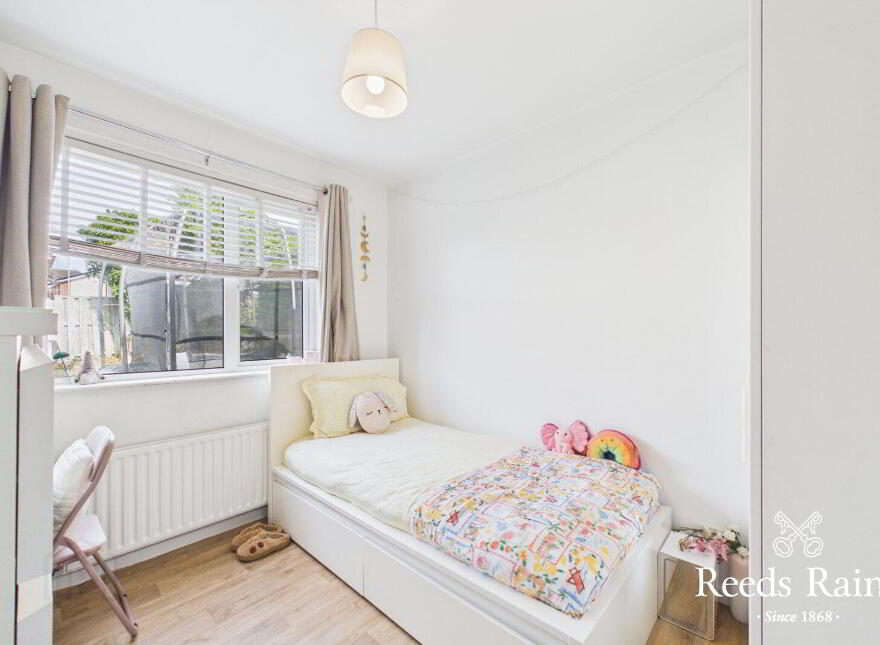 5 Adlon Crescent, Lisburn, BT28 2EG