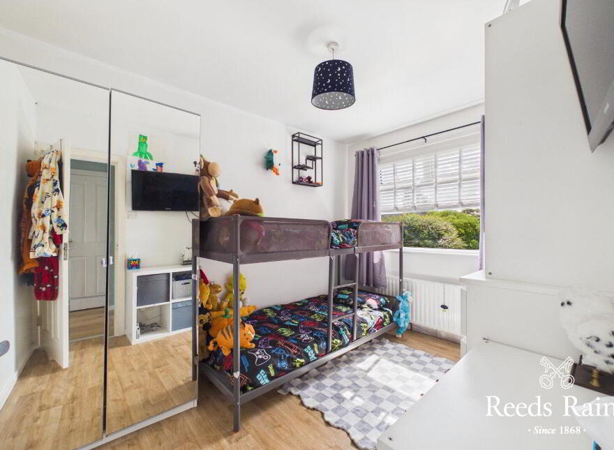 5 Adlon Crescent, Lisburn, BT28 2EG
