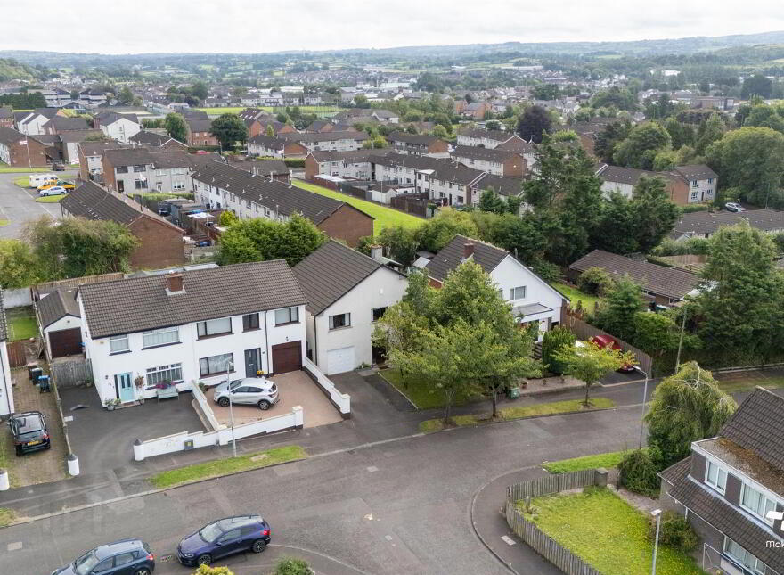 17 Clare Heights, Ballyclare, BT39 9HA