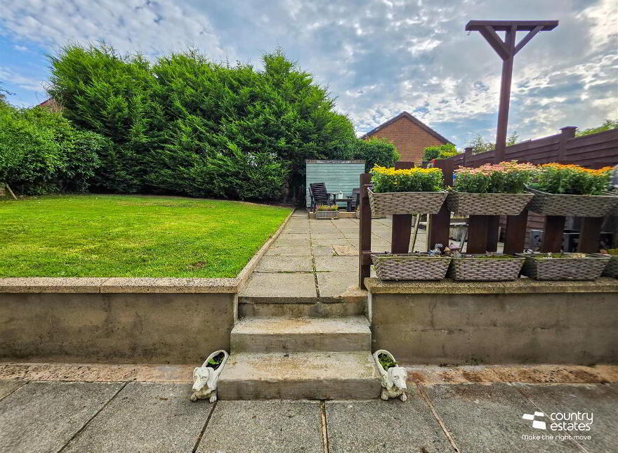 17 Clare Heights, Ballyclare, BT39 9HA