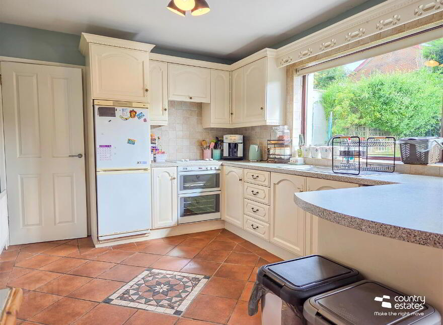 17 Clare Heights, Ballyclare, BT39 9HA