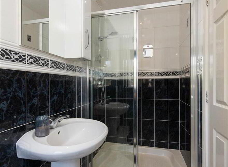 8 Woodvale, Dromara, BT25 2JA