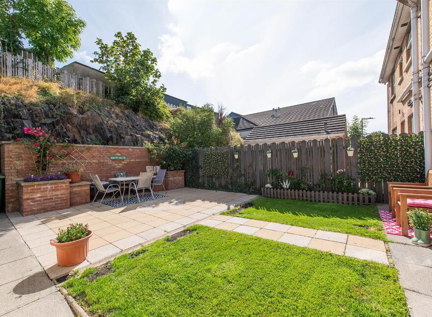 8 Woodvale, Dromara, BT25 2JA