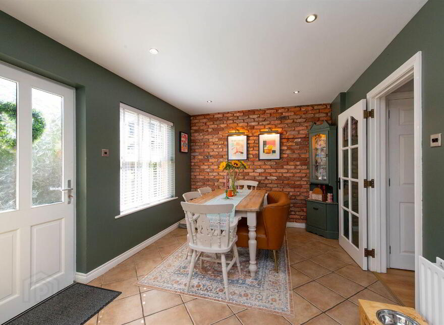 8 Woodvale, Dromara, BT25 2JA