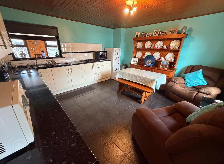 8 Glastry Gardens, Bangor, BT19 1SJ