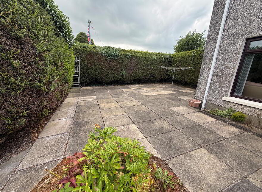 8 Glastry Gardens, Bangor, BT19 1SJ