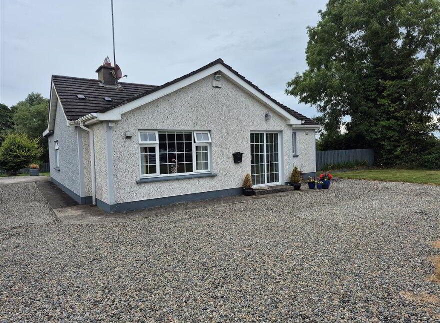 Mooretown, Slane, C15WN30