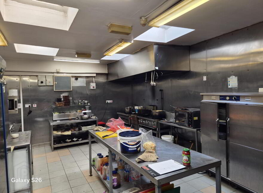 Into The West Restaurant, Sheepwalk, Frenchpark, F45XY07
