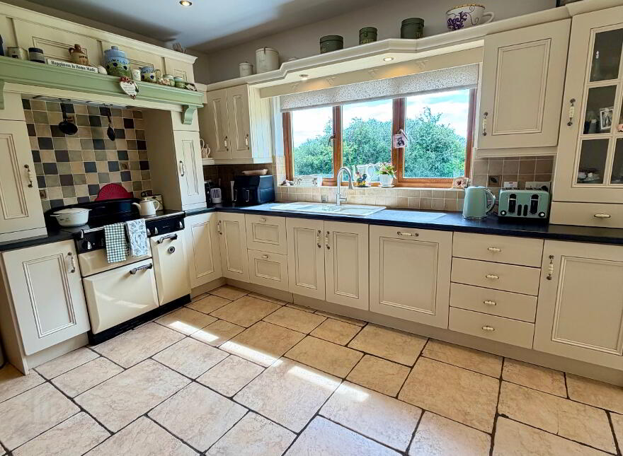 134 Navan Fort Road, Armagh, BT60 4PX