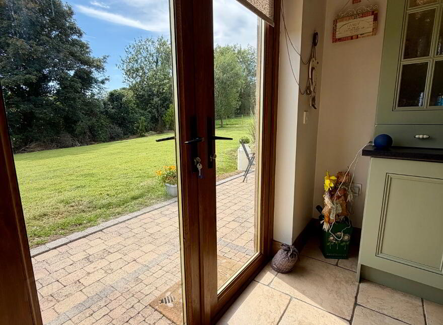 134 Navan Fort Road, Armagh, BT60 4PX